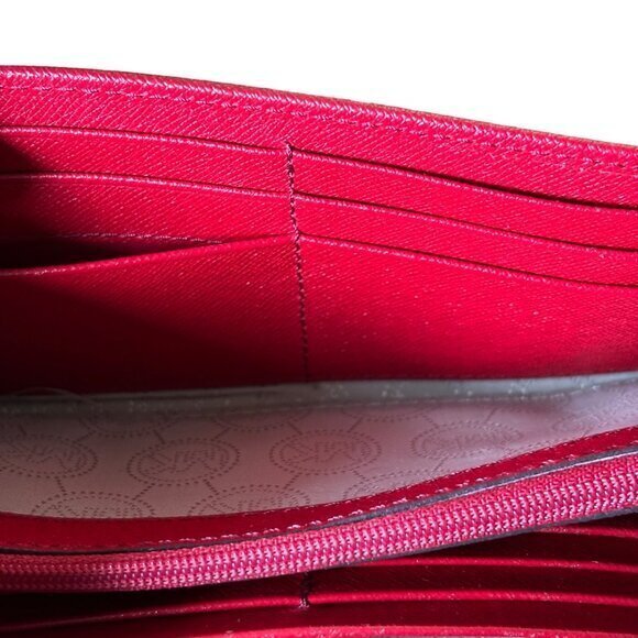Michael Kors Logo Wallet Red Checkbook Leather Tri Fold Card Change‎ Pockets - Picture 7 of 9